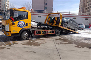 湘东救援拖车费用怎么算